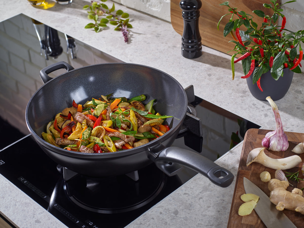 Ceratal® wok Orbit Black