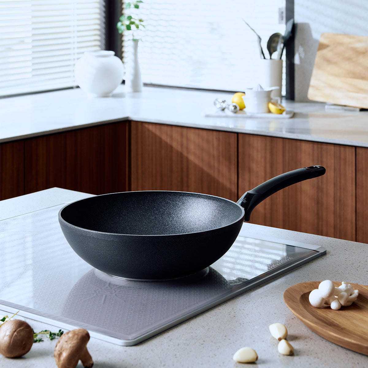 Adamant® wokpan