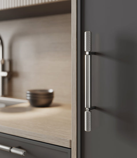 ARTISAN Furniture Pull Up Bar / AP260 Silver