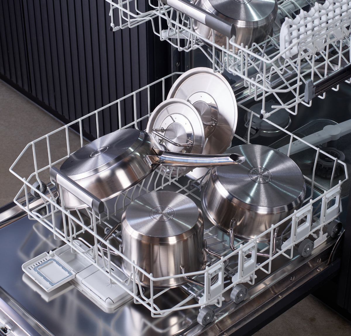 Fissler Pure Collection kookpan met metalen deksel
