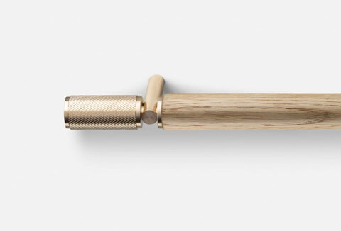 ARTISAN Furniture Pull Up Bar / AP410 Gold & Natural Oak Wood
